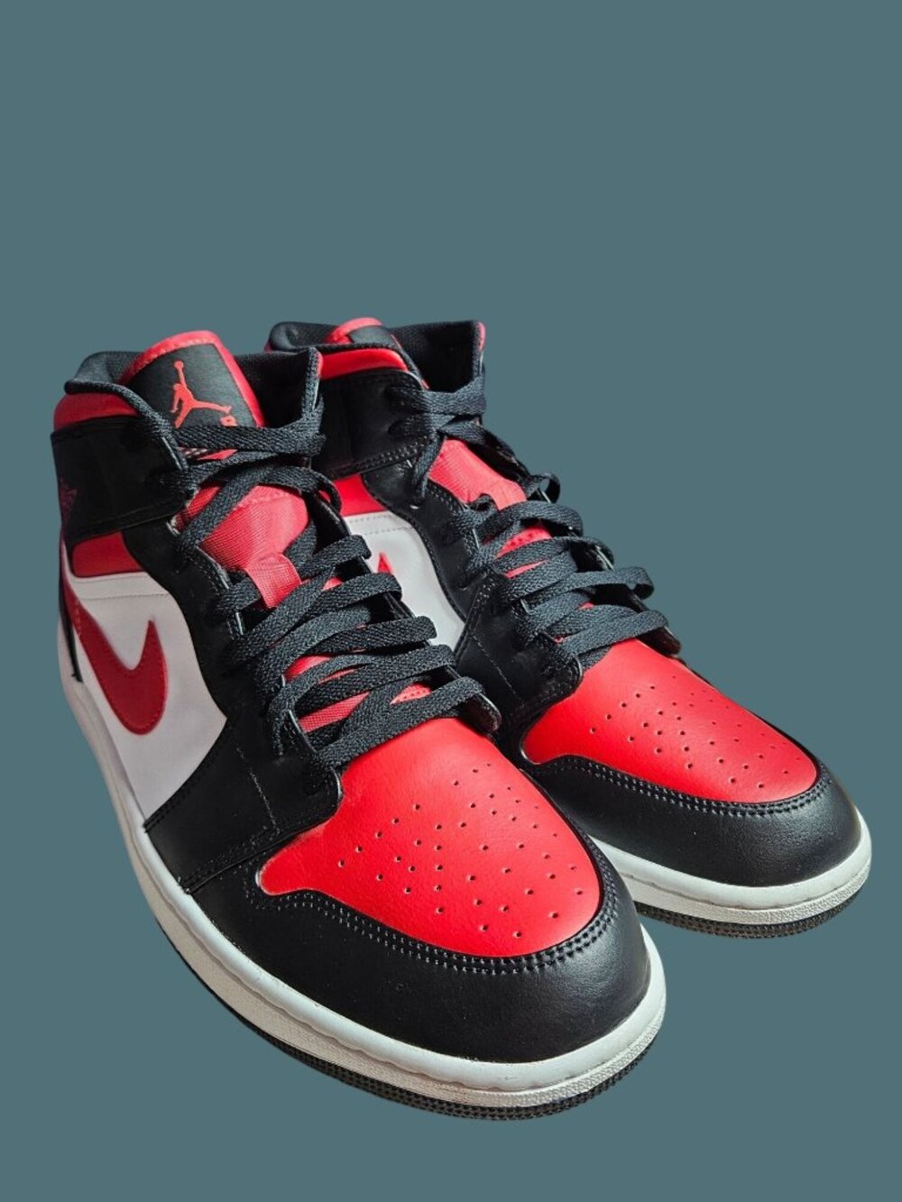 Air Jordan 1 Mid "Bred Toe" Sneakers Men Size 13 White/Black/Fire Red - Picture 2 of 16